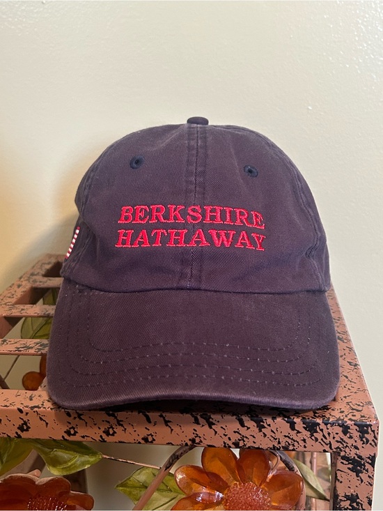 Official Berkshire Hathaway Annual Meeting Souvenir Dad Hat Cap - Navy Blue